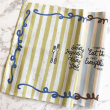 Load image into Gallery viewer, Canvas Cotton Placemat | Striped Scalloped-Edge Table Mat | Modern Everyday Dining Décor